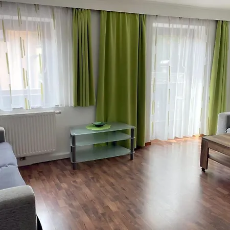 Areit - Low Budget * Zell am See