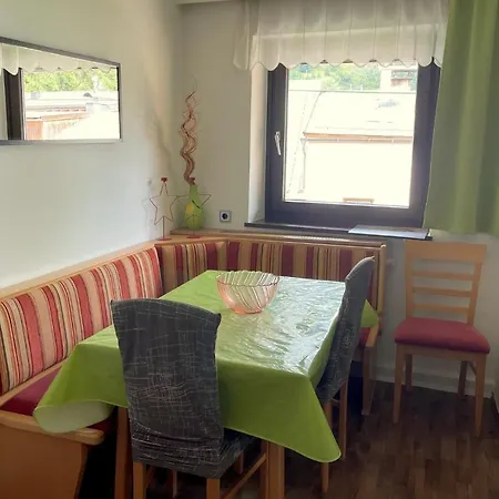 Areit - Budget Apartman Zell am See